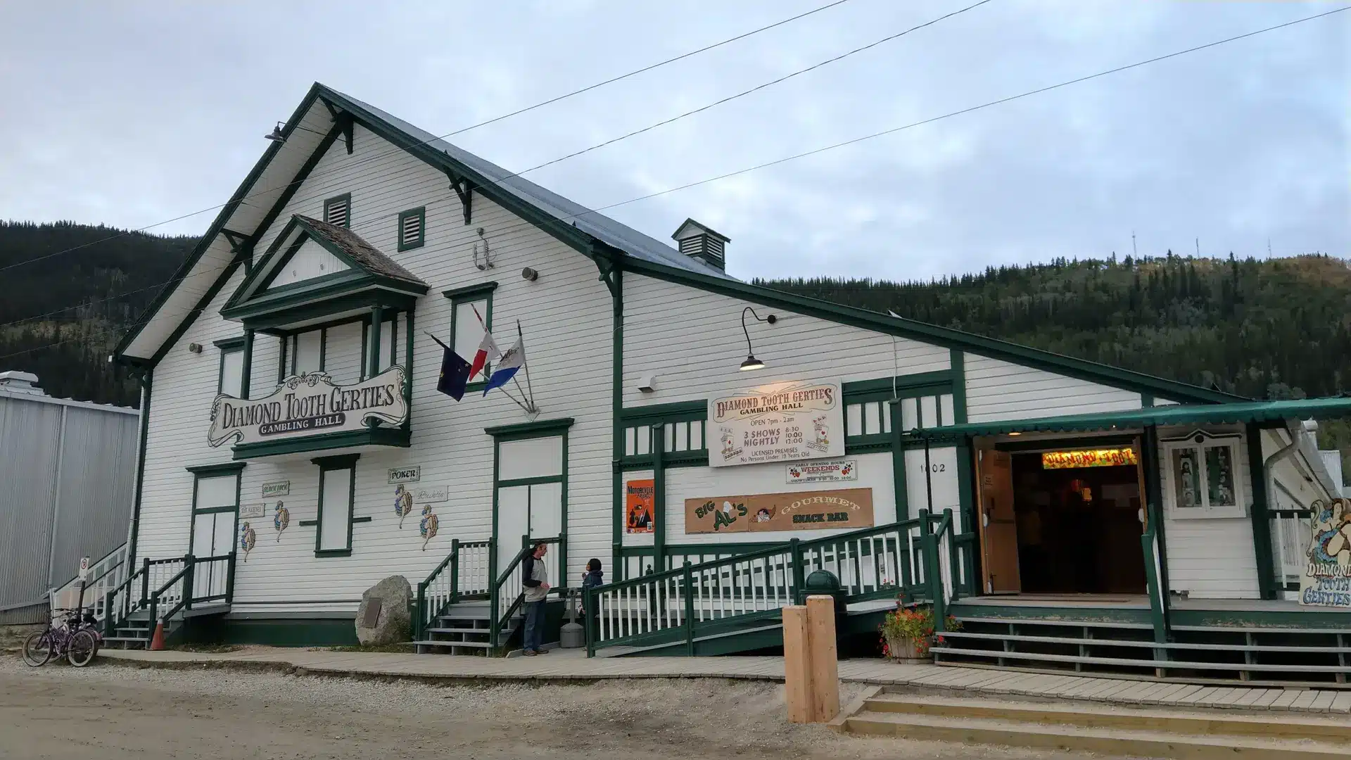 Yukon-Dawson-City