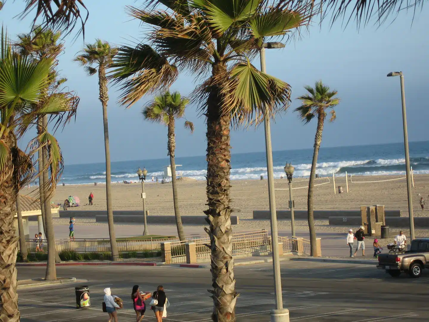 Huntington-Beach-ZZW